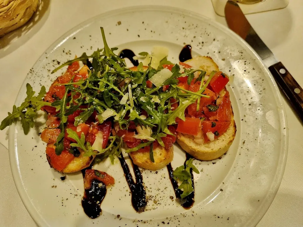 Alexander “xbNz” Friejes_Pizzeria Italia Blomberg_Blomberg_review