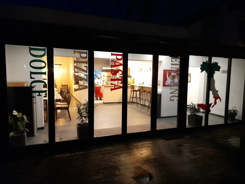 Pizzeria Italia Blomberg_Blomberg_slider_image_1