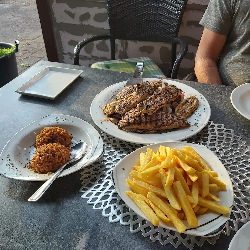 Menu_Greek House Grill_Blomberg_image_5