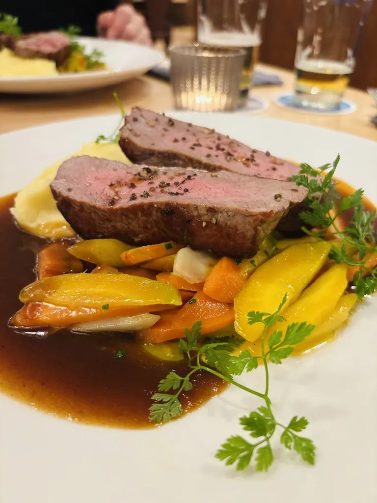 Thilo Hartmann_Gasthaus Weber_Bockhorn_review