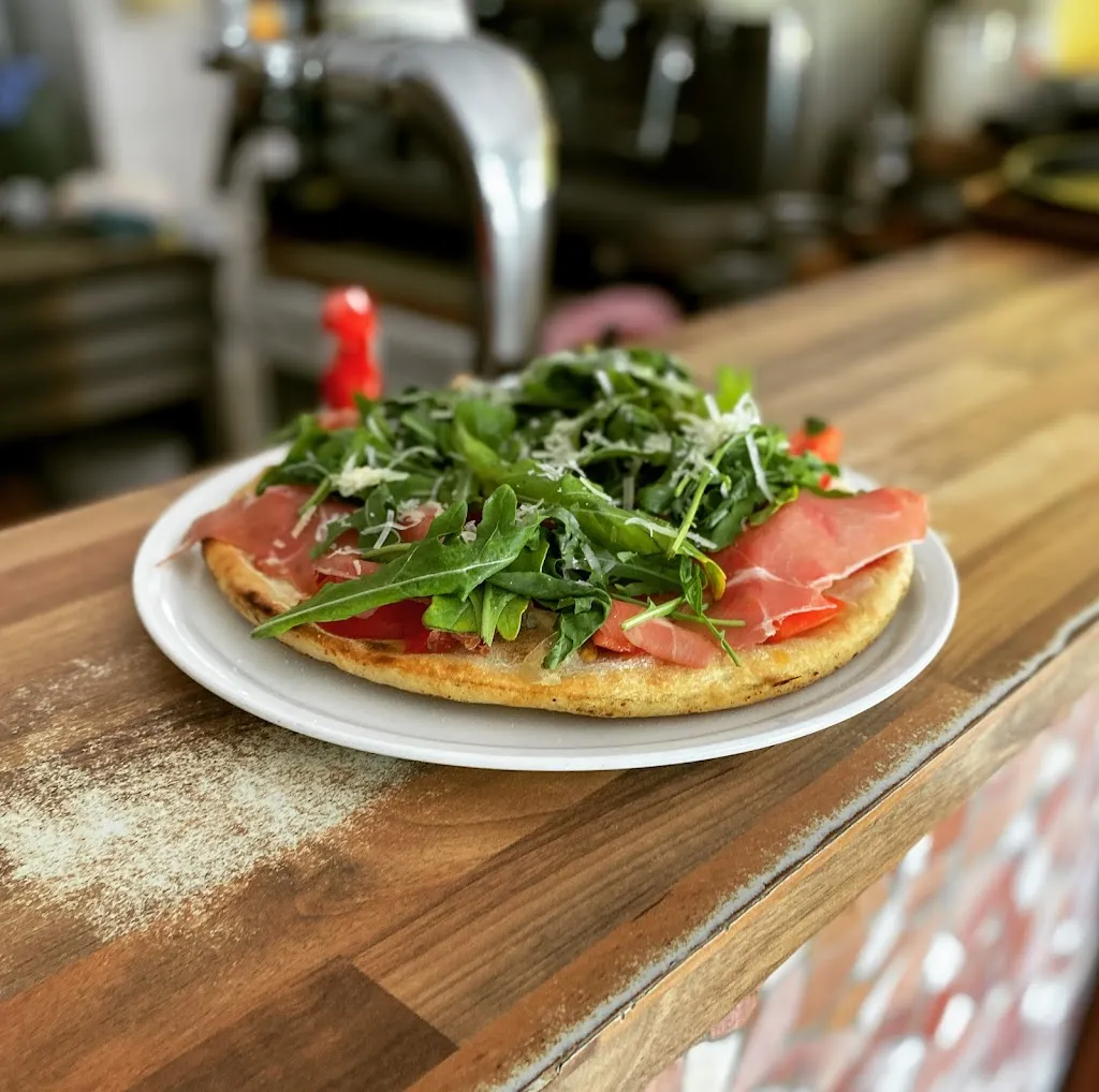 Pizzeria & Eiscafe Dolce Vita_Bodenwerder_slider_image_2