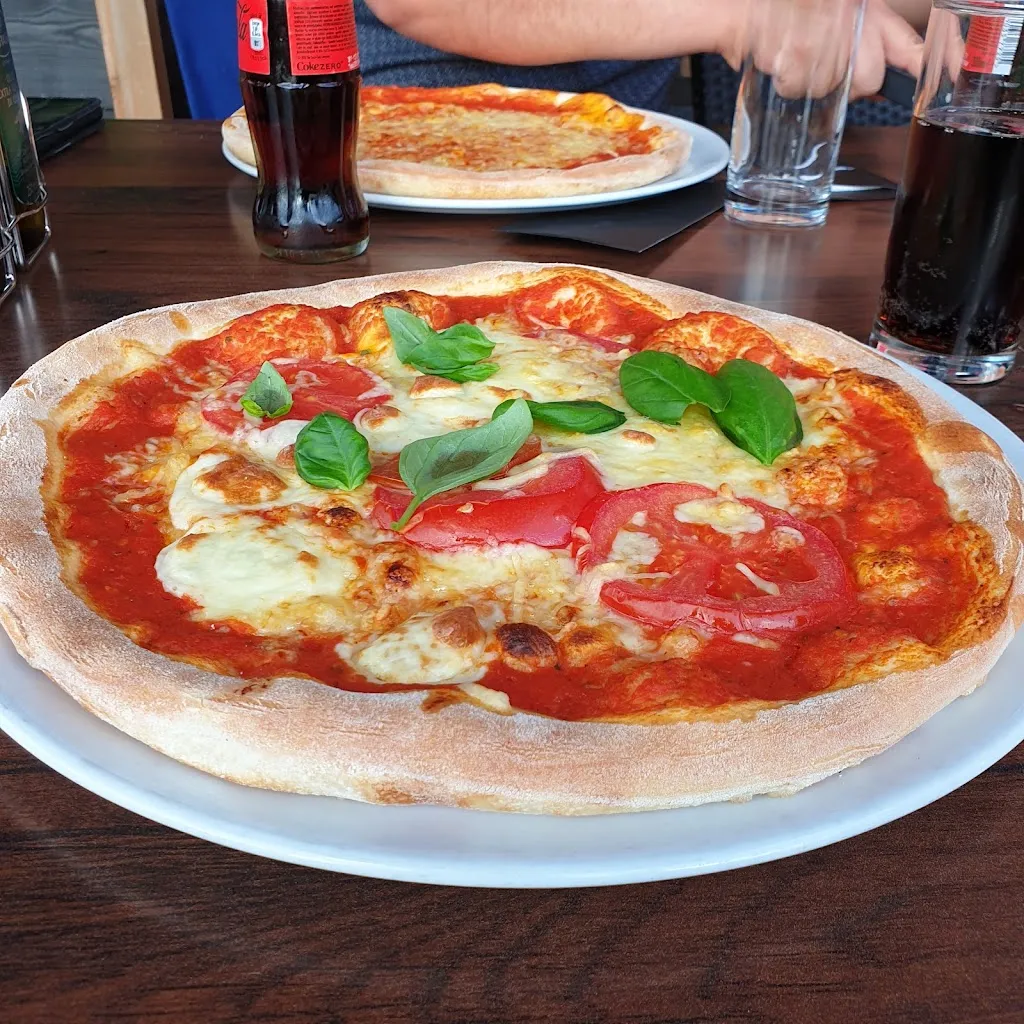 Menu_Pizzeria Ristorante La Piazza_Netherlands_image_8