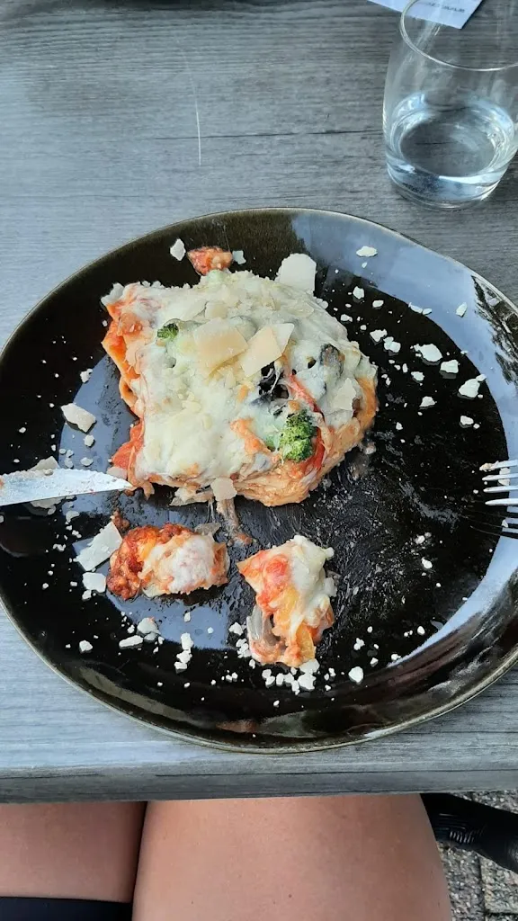 Menu_Pizzeria En Grill La Bella_Netherlands_image_6