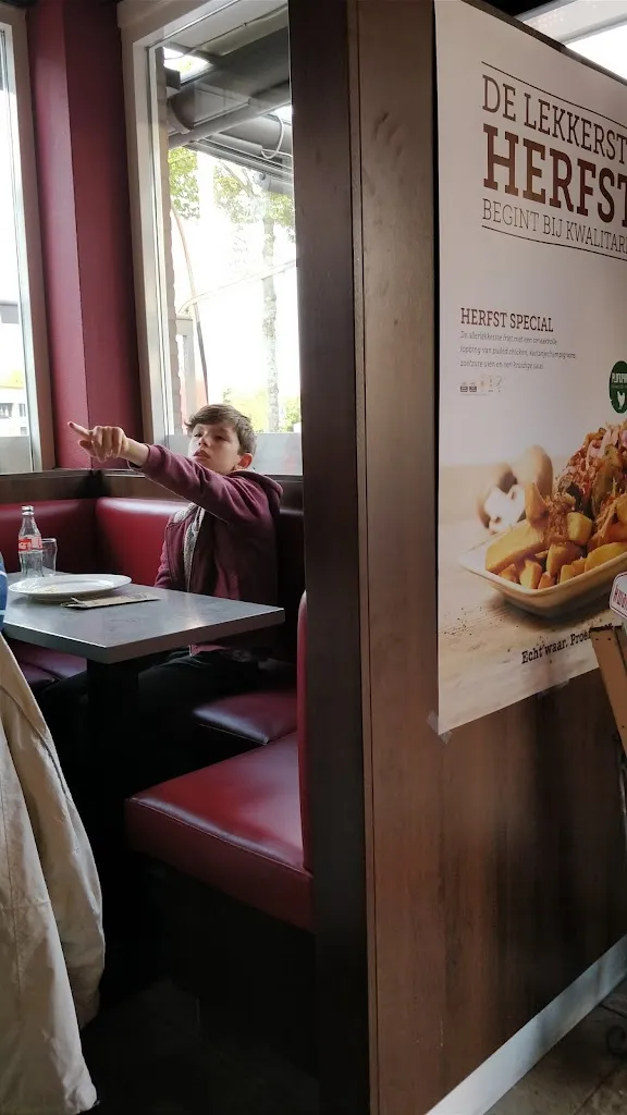 Menu_Cafetaria Borger_Netherlands_image_2