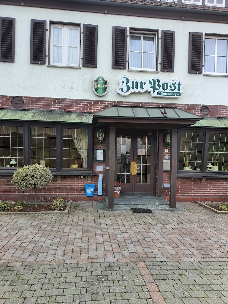 Hotel & Restaurant Zur Post restaurant in Bohmte