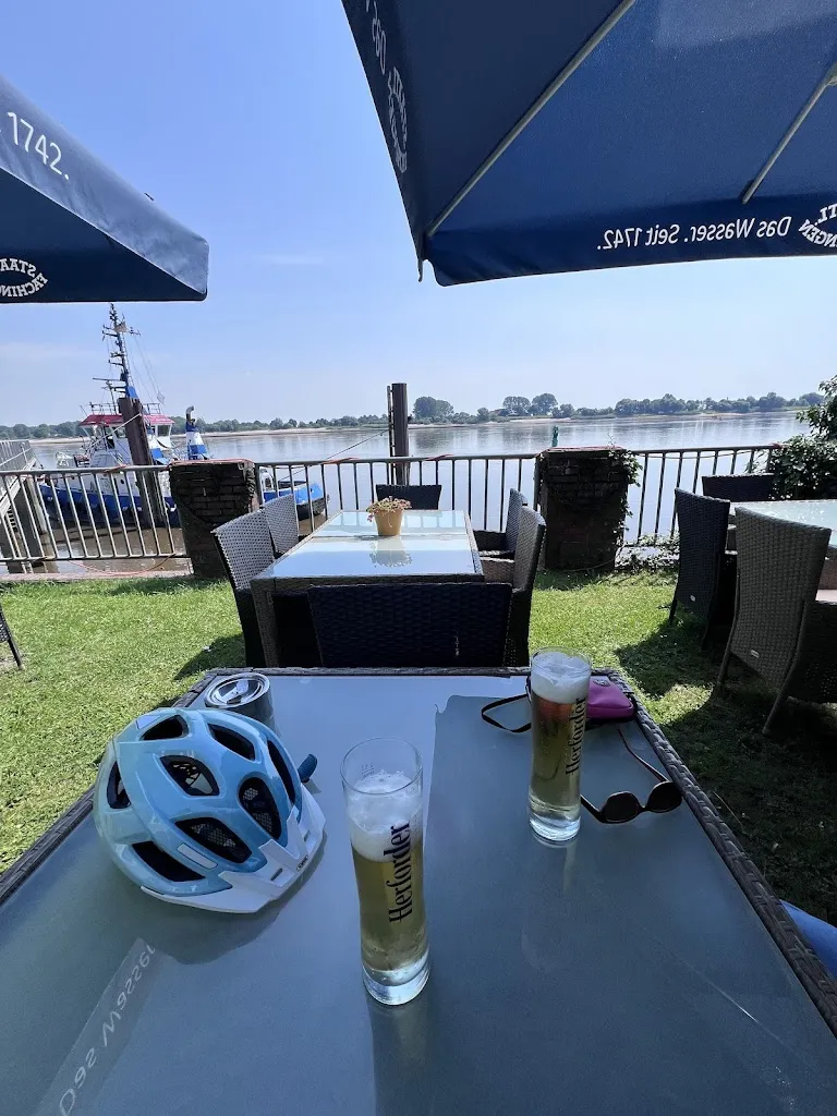 Restaurant Café Weserlust restaurant in (Unterweser)