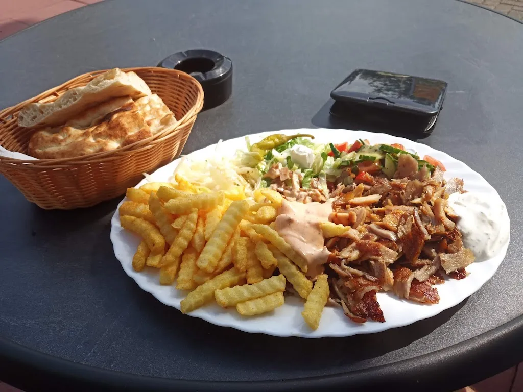 Menu_KÖZ Restaurant - Holzkohlegrill Brake__image_7