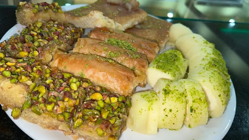 Menu_KÖZ Restaurant - Holzkohlegrill Brake__image_9