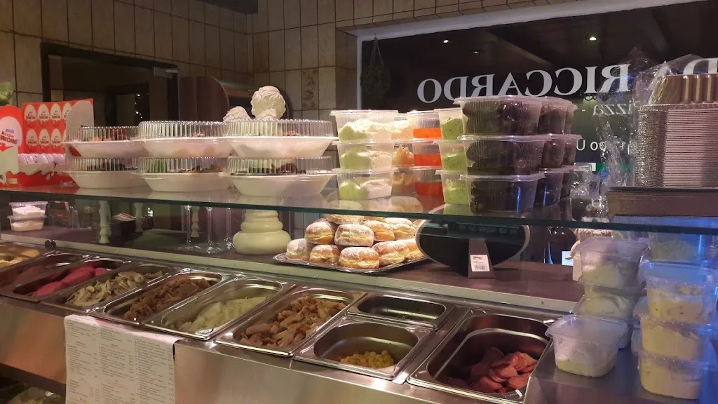 Da Riccardo restaurant in Brackel