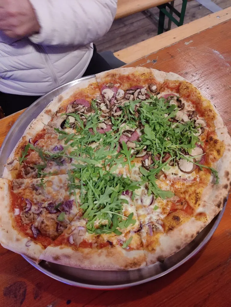 Menu_Pizza-Nomaden_Brackel_image_6