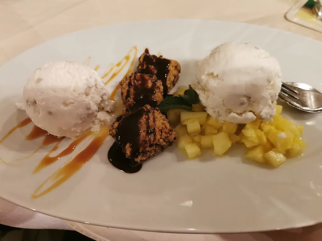 Stephanie Hatzelmann_Gasthaus Hirsch, Josef Schlosser_Aletshausen_review