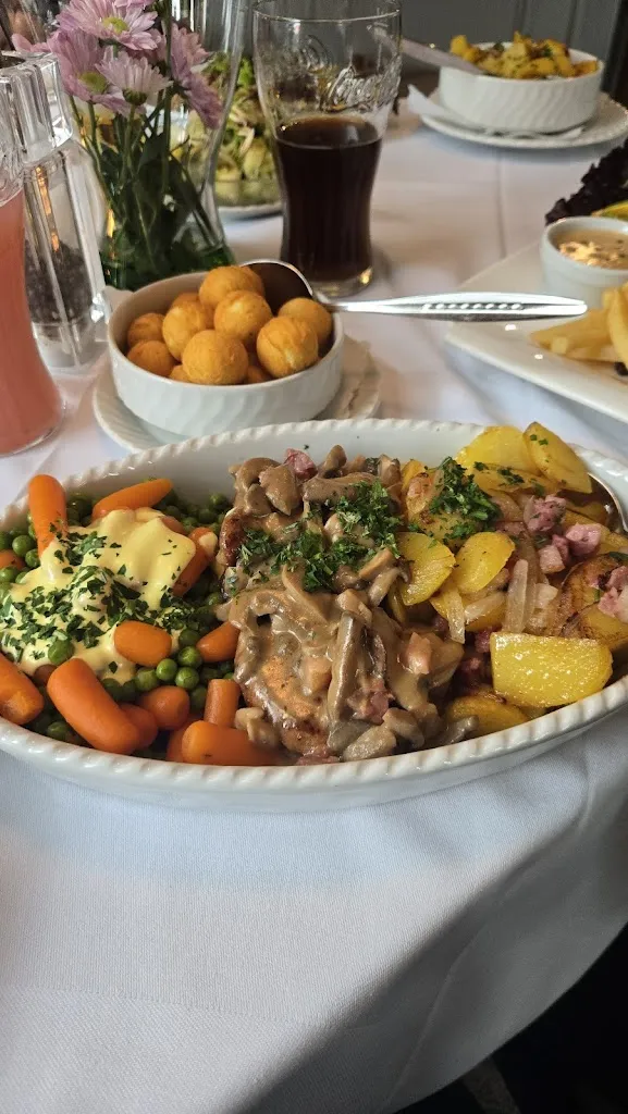 Mrs Lou_Forsthaus Hitzhusen_Hitzhusen_review