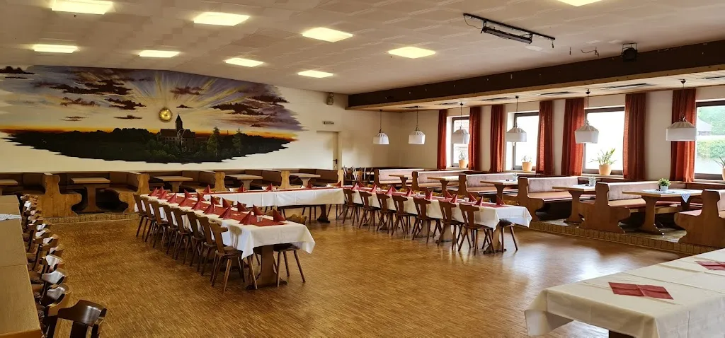 Robbie_Schloßgaststätte Zur Post_Alteglofsheim_review