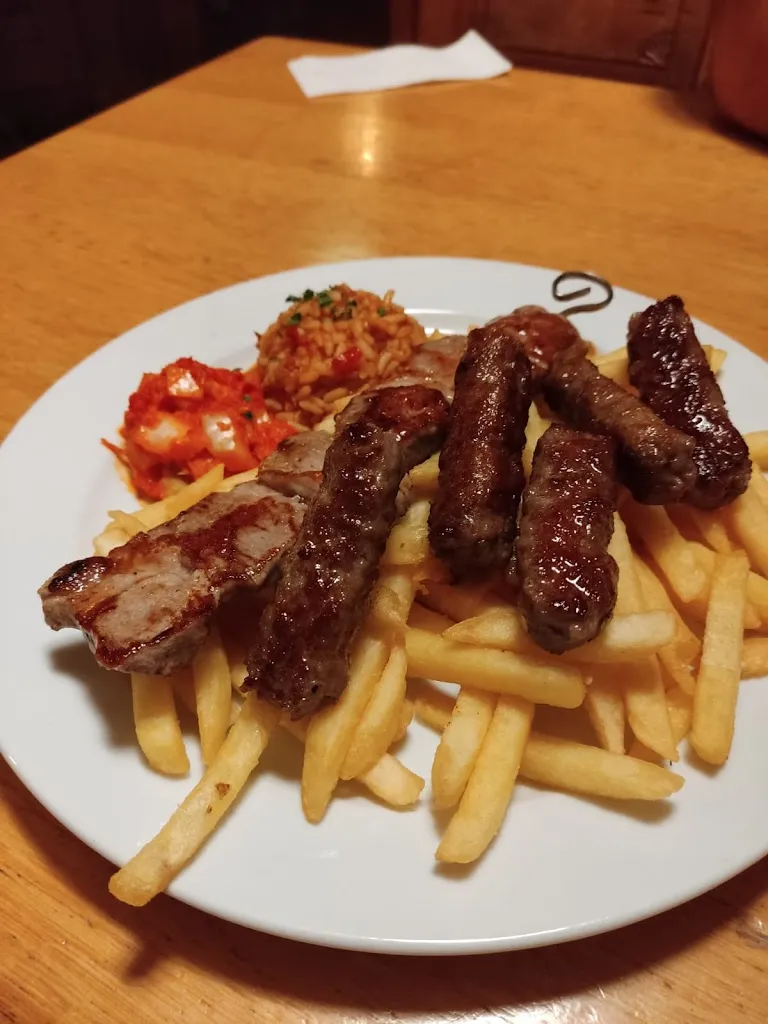 Chariton Palaiologk_Higin‘s Restaurant & Pub_Allershausen_review