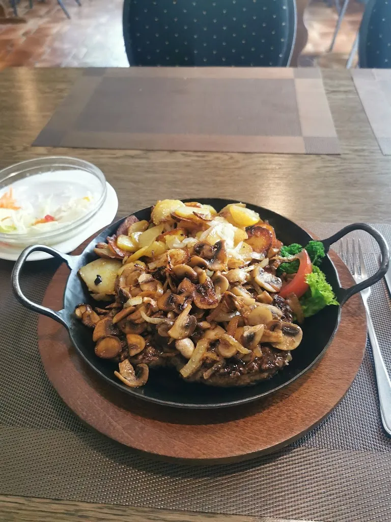 Rene Naussed_Koppin's Restaurant_Bremervörde_review