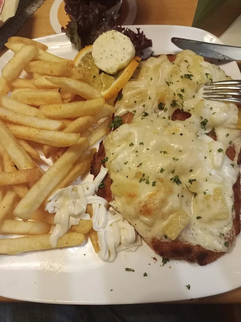 Restaurant Suman_Bremervörde_slider_image_3