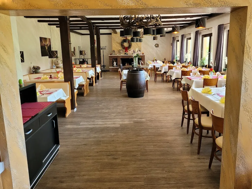 Hotel Hubertus restaurant in Brome