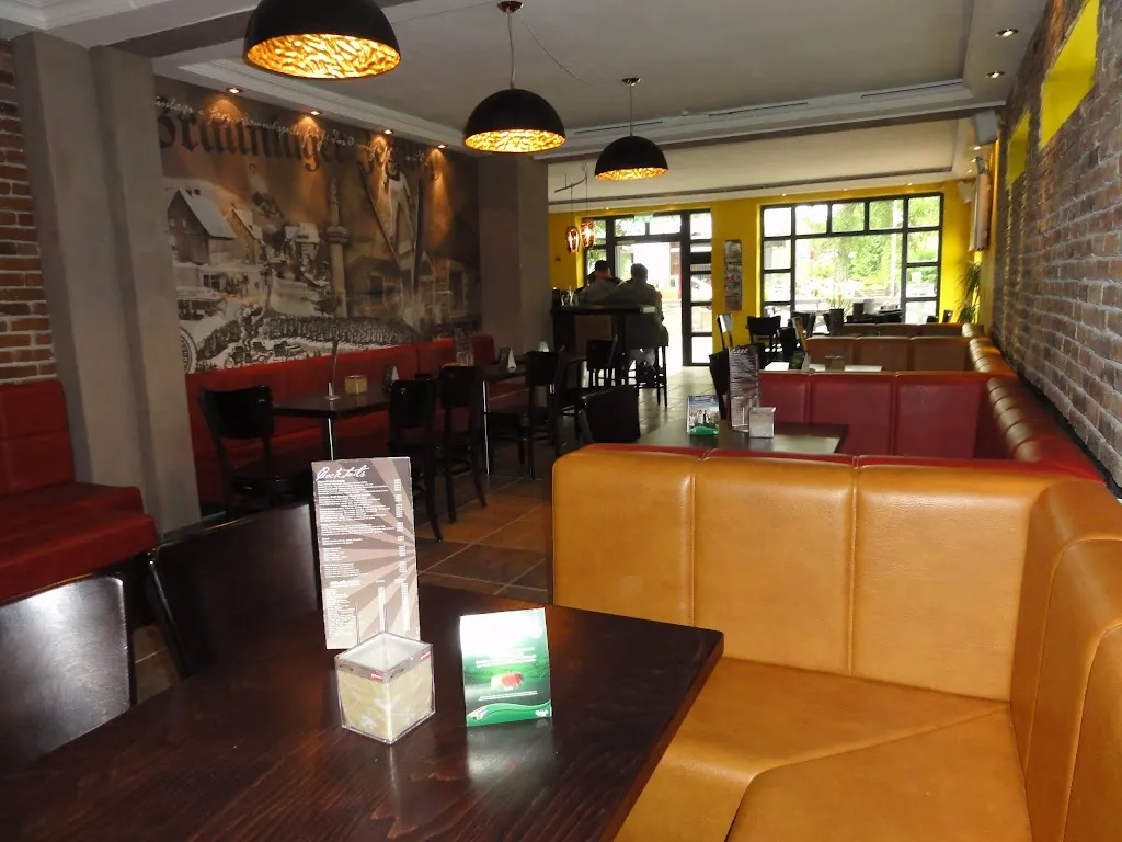 JASPER Grill Bar & Lounge / Club restaurant in Braunlage