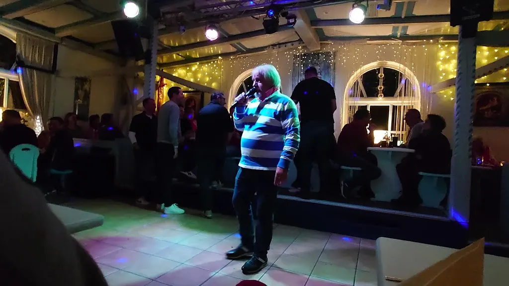 Tenne Schwof & Schmaus Am Blueberry Hill_Braunlage_slider_image_2