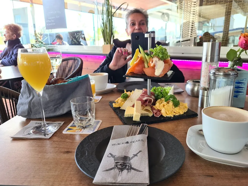 Menu_Black Pearl_Borkum_image_7