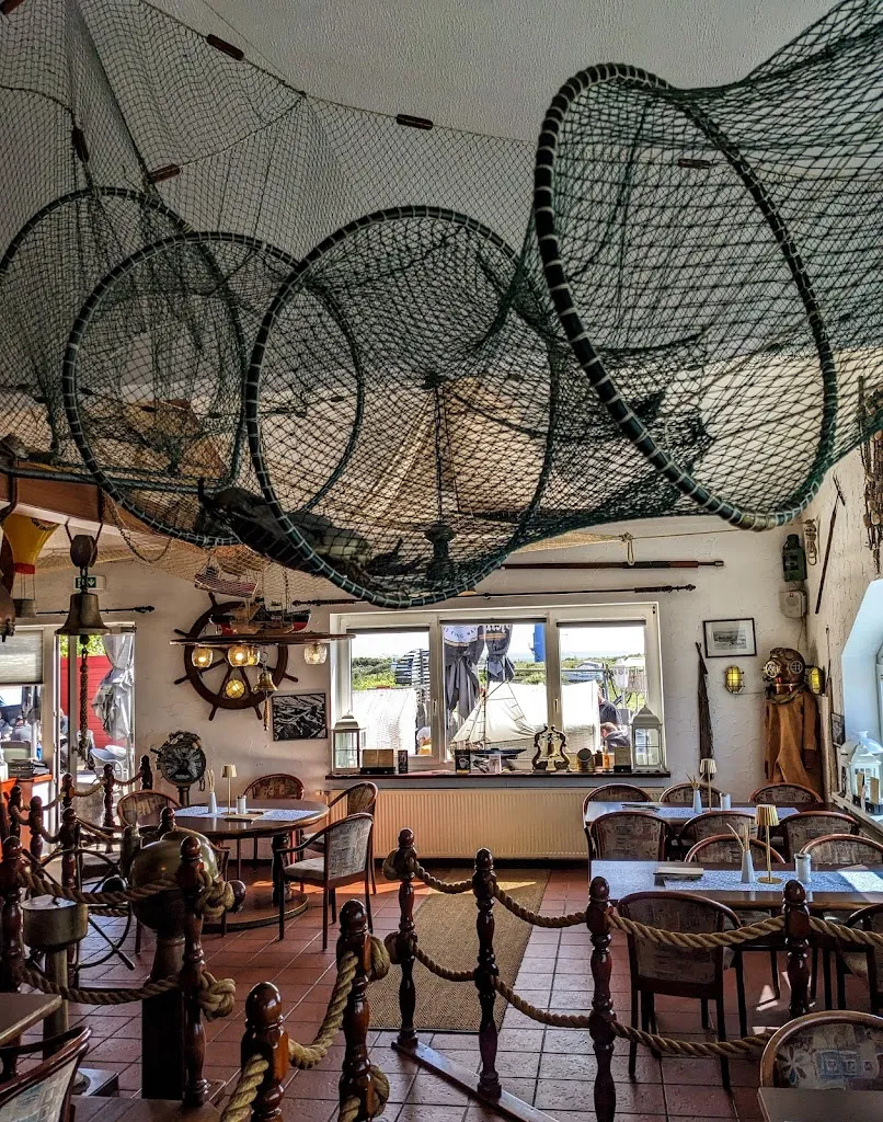 Yachthafen-Restaurant Borkum_Borkum_slider_image_1