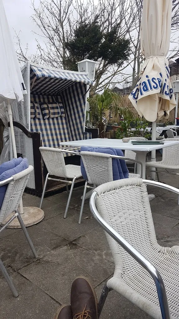 alexander von merzenich_Dünen Klause_Borkum_review