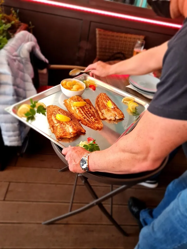 Menu_Café & Restaurant Columbus Borkum_Borkum_immagine_8