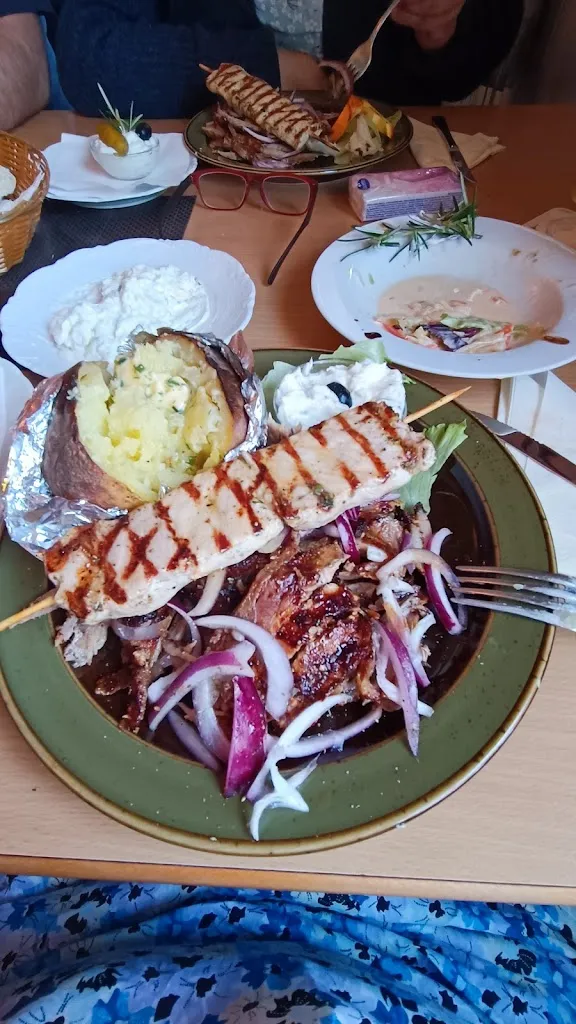 Menu_Zum Treffpunkt - Kneipe im Haus Brinkman_Brüggen_imagen_9