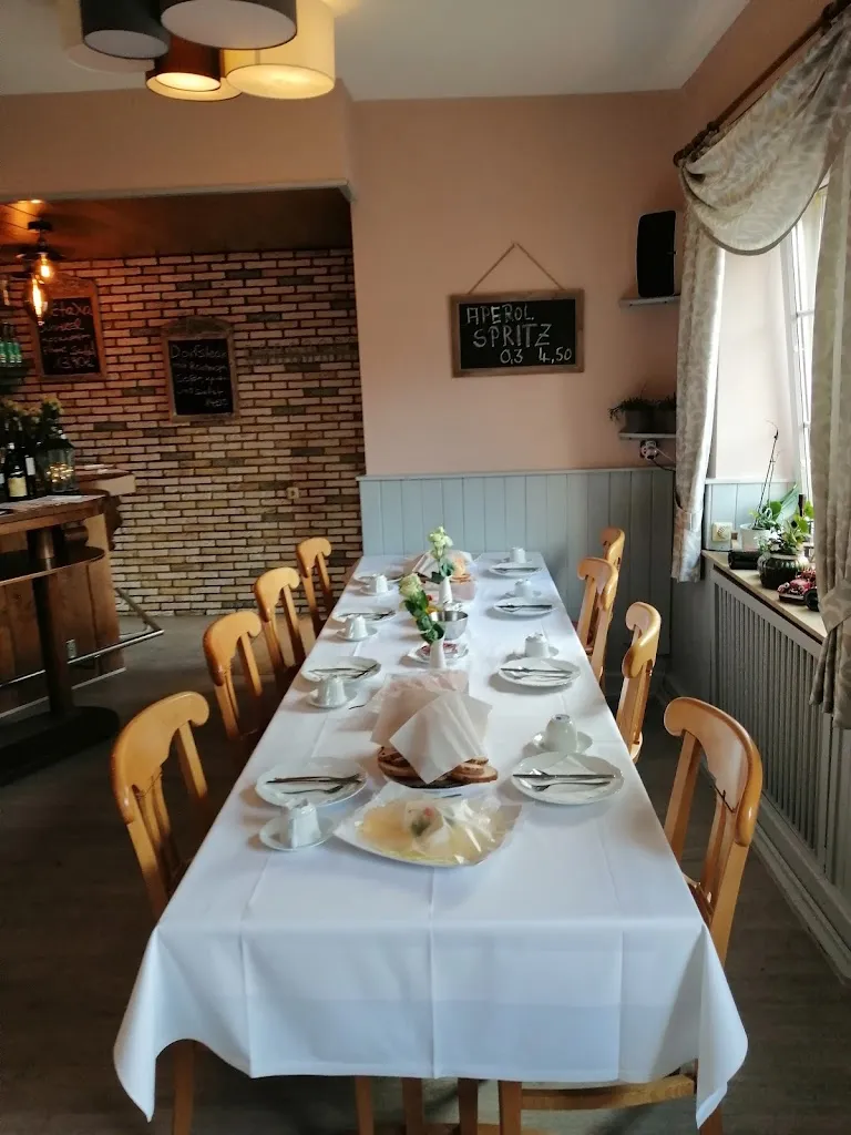 Zum Treffpunkt - Kneipe im Haus Brinkman restaurant in Brüggen