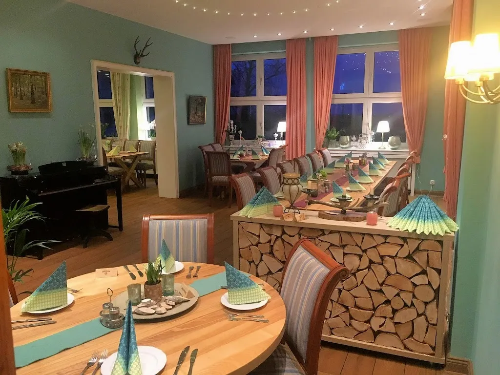 Restaurant Das Forsthaus Inh. Georgios Pozidis_Bückeburg_slider_image_1