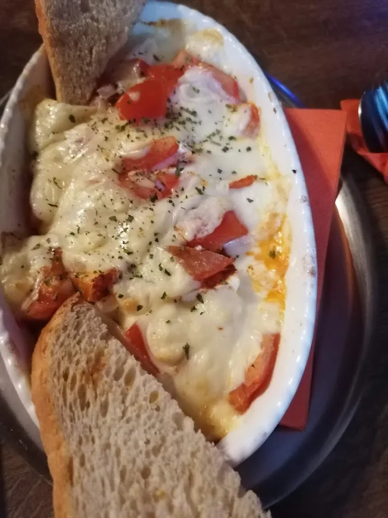 Anke Viermann-Bieck_Gaststätte Känguruh_Bückeburg_review