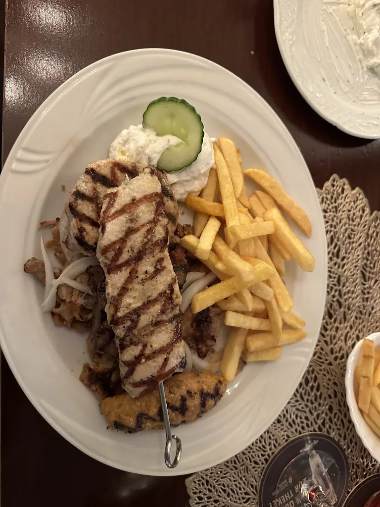 Athen Das Griechische Restaurant_Bückeburg_slider_image_3