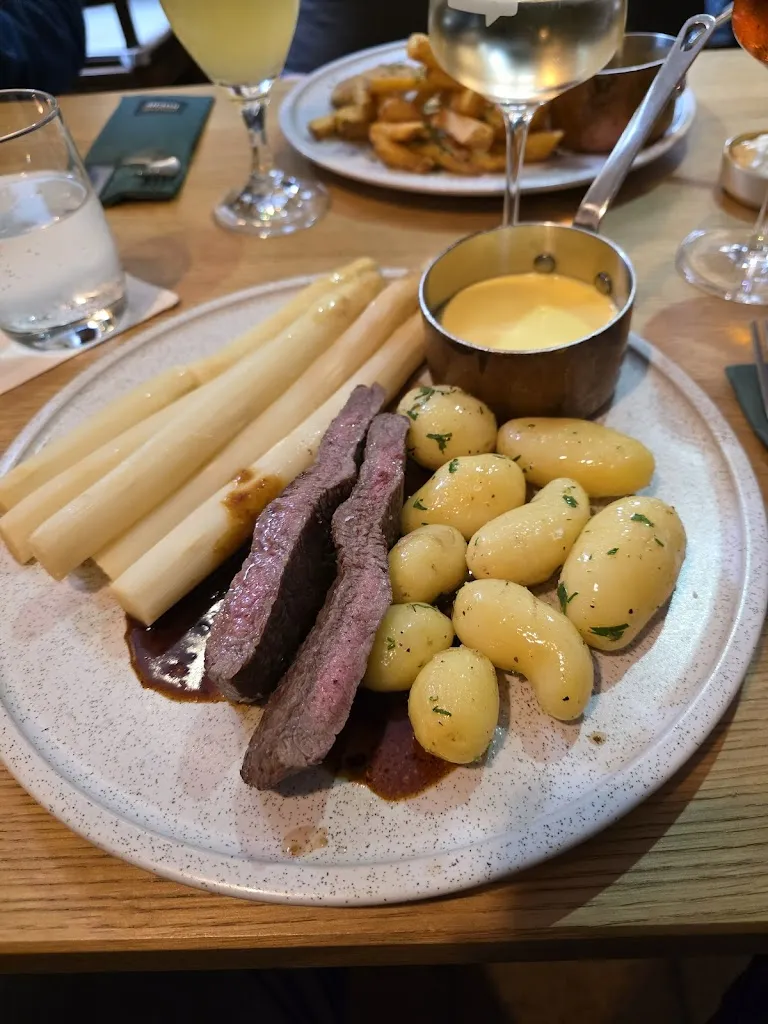 Kersten Sauck_Vilser Gerüchteküche_Bruchhausen-Vilsen_review