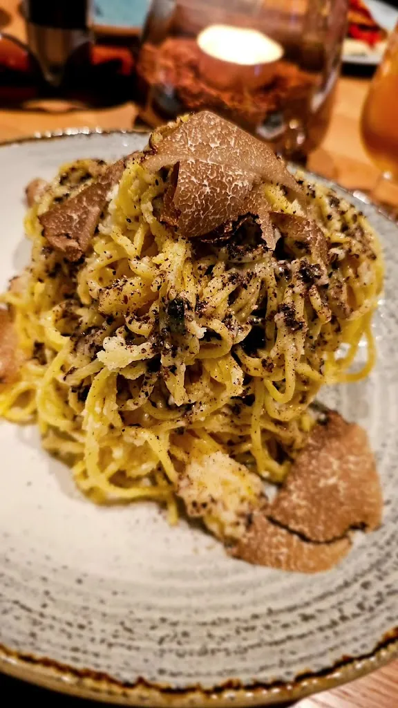 Paul's Restaurant • Bar • Wein_Nordheide_slider_image_2