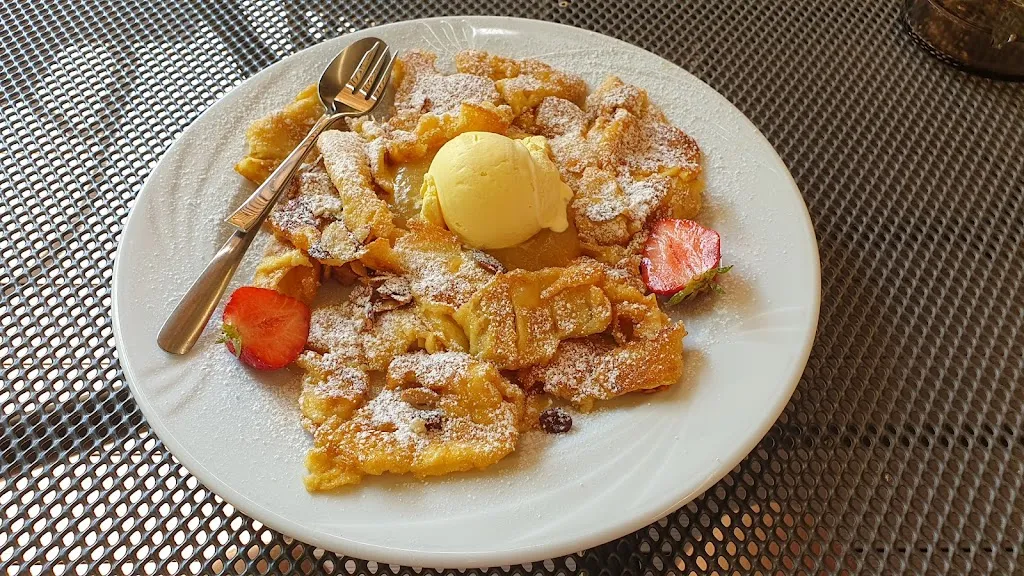 Menu_Restaurant Buchholz_Main_image_6