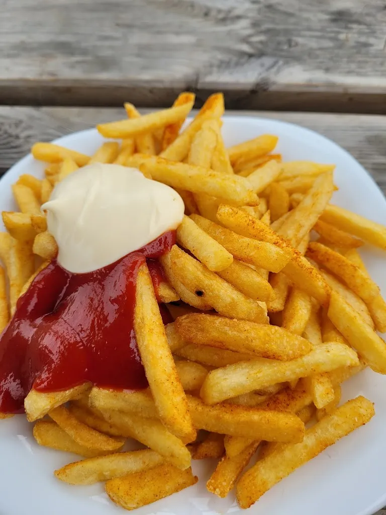 Cornelius Am Friesenstrand_Butjadingen_slider_image_2