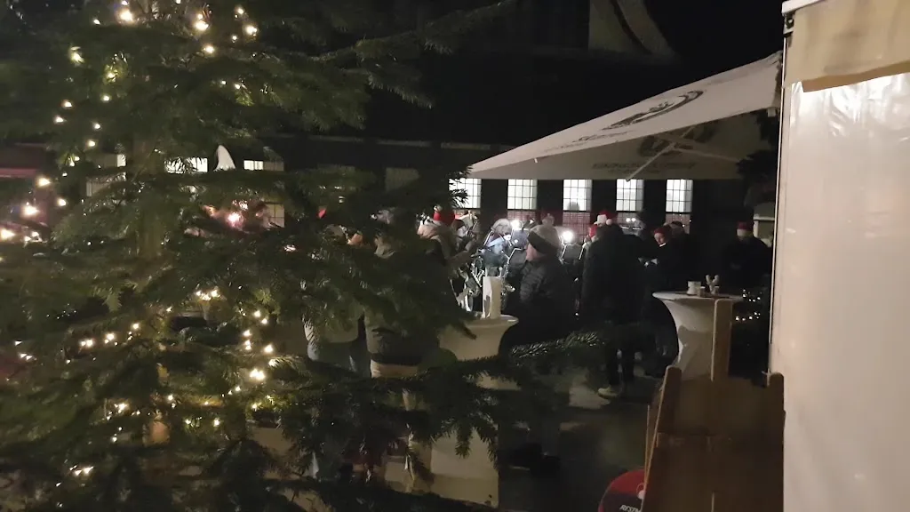 Dorfkrug im Museumsdorf Ute Schlömer e.Kfr._Cloppenburg_slider_image_2