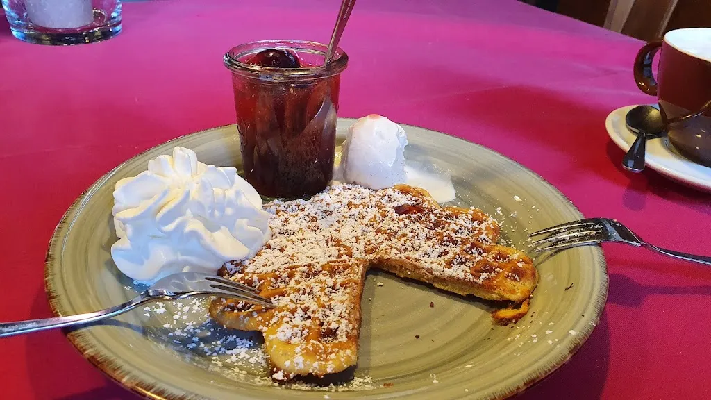 Dorfkrug im Museumsdorf Ute Schlömer e.Kfr._Cloppenburg_slider_image_3