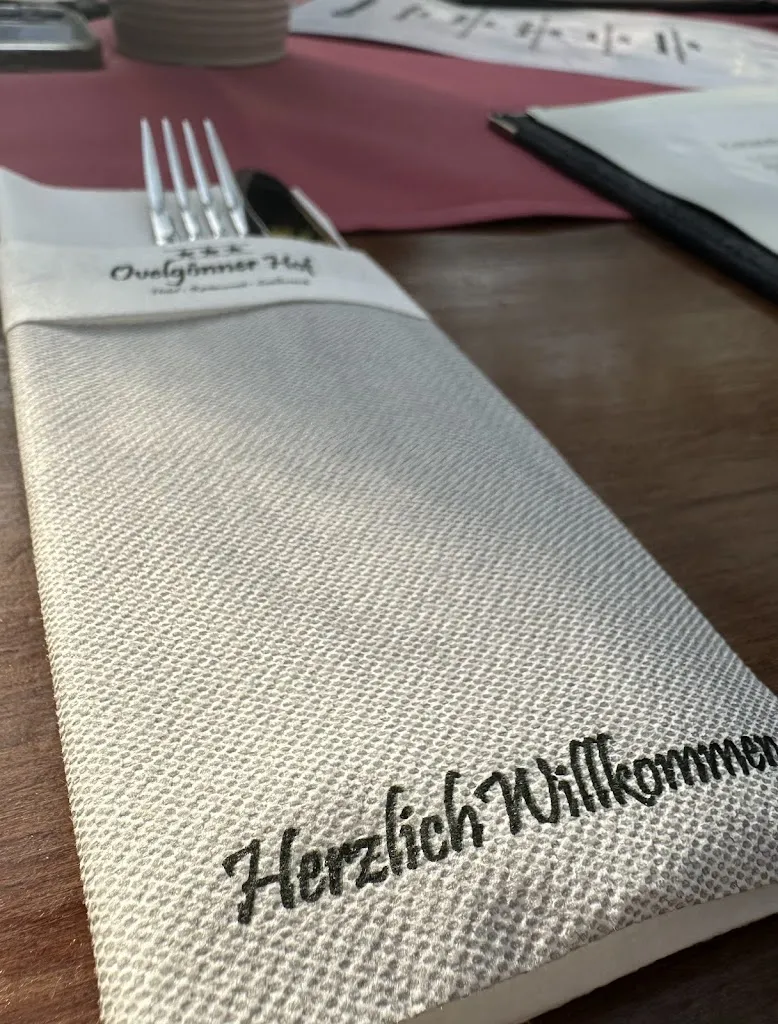 Mick de Meij_Hotel Ovelgönner Hof_Buxtehude_review