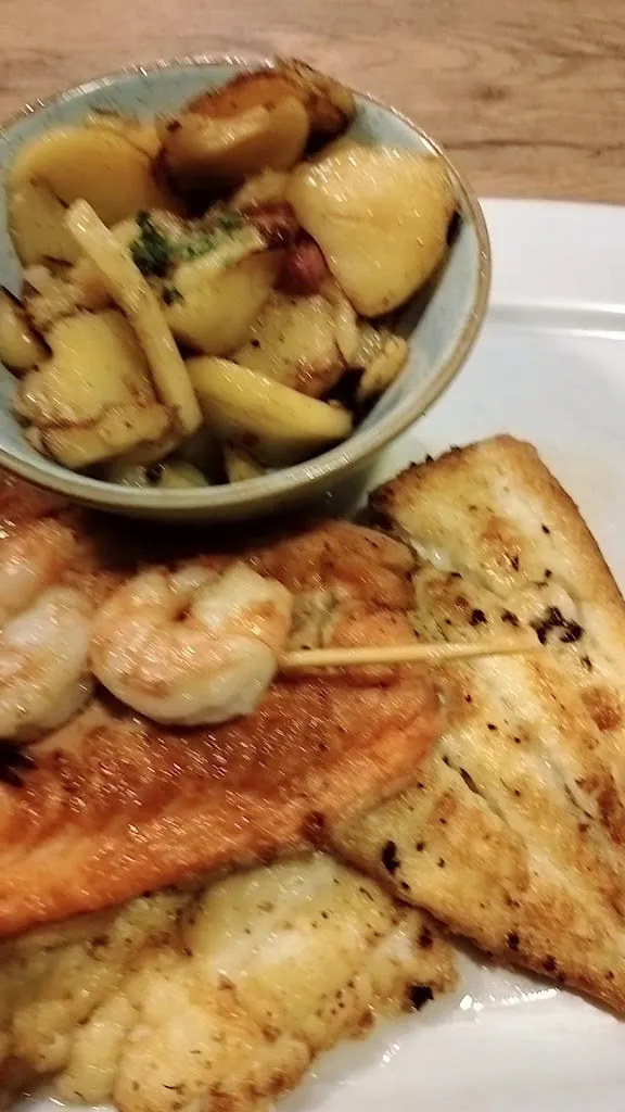 Die kleine Fischkiste Restaurant_Cuxhaven_slider_image_2