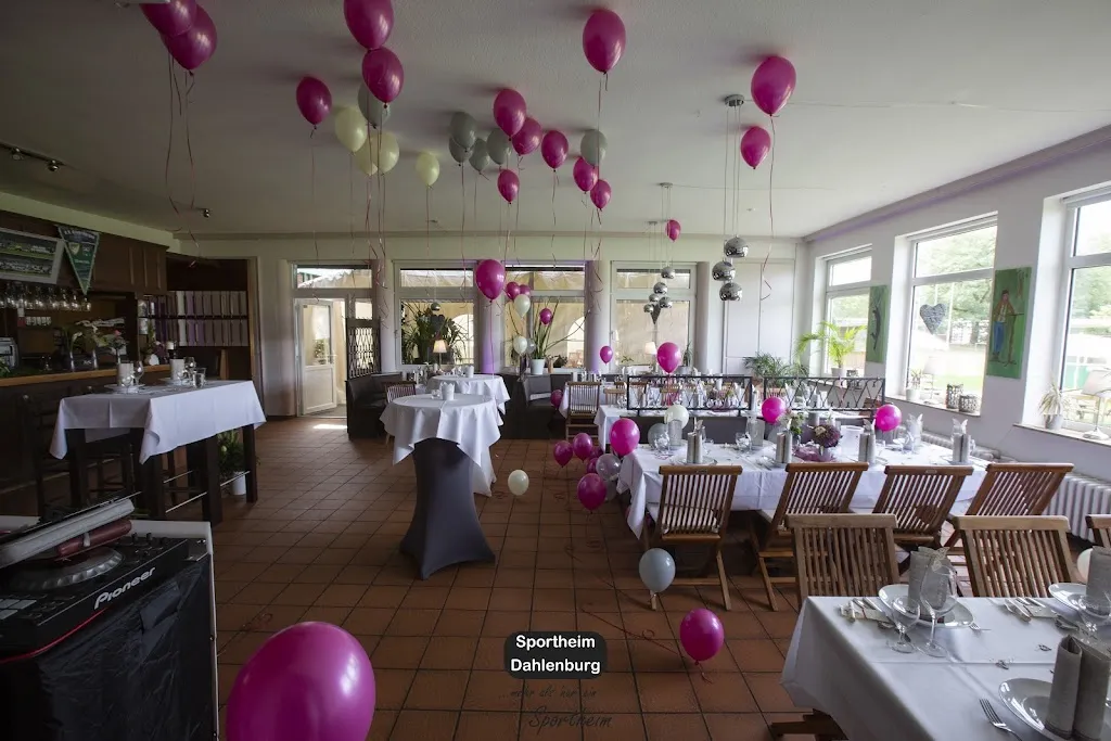 Jenny‘s Klubrestaurant im Dorn_Dahlenburg_slider_image_1