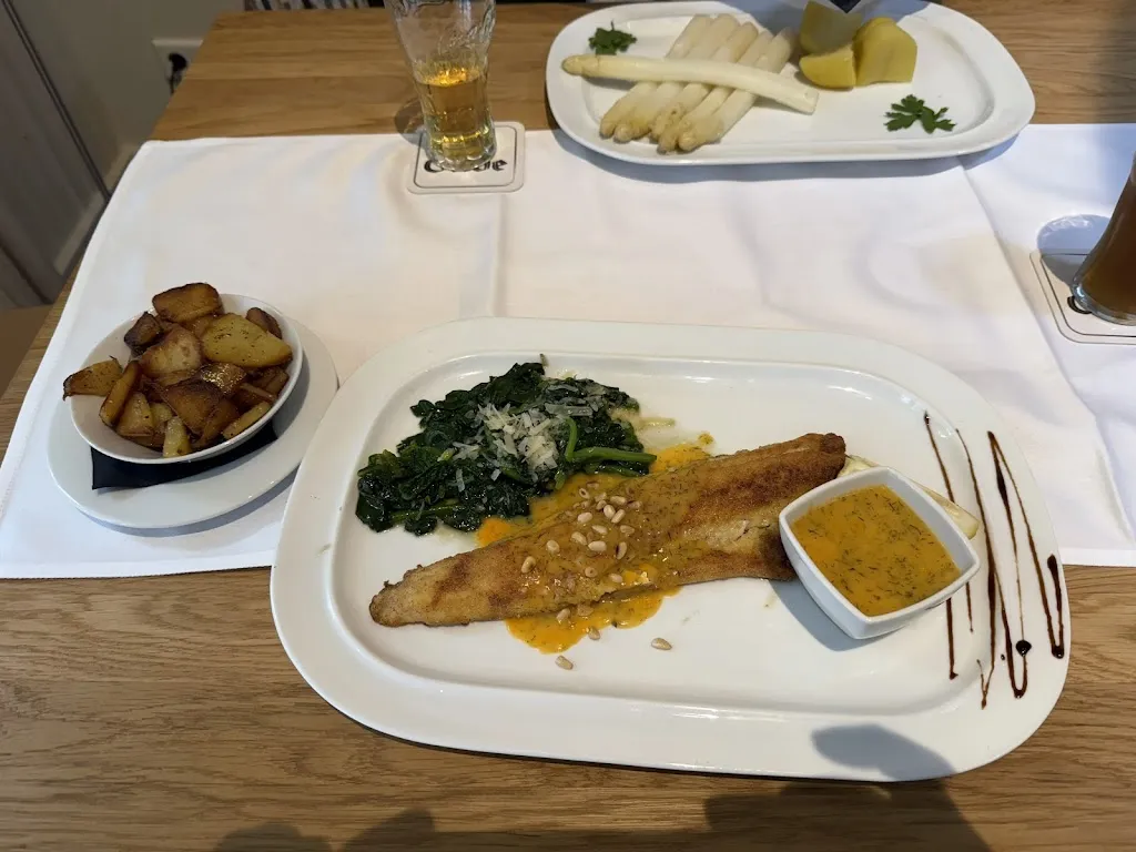 Ralph Seeger_Restaurant im Burgdorfer Golfclub_Burgdorf_review