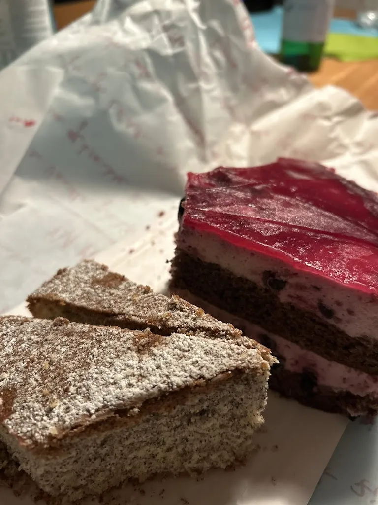 Kathrin Je_Café Fräulein Louise_Burgdorf_review