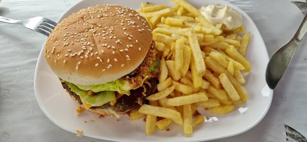 Menu_Imbiss in Hülptingsen_Burgdorf_image_8