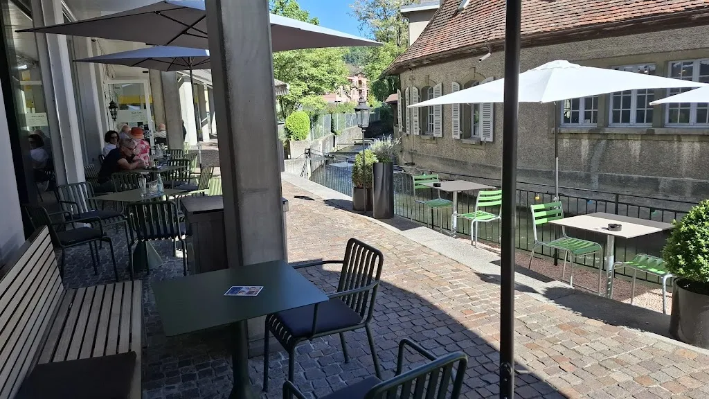 beat shona_Raiffeisen Stadt-Café_Burgdorf_review