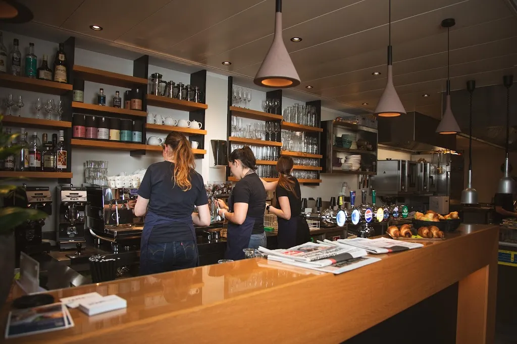 Raiffeisen Stadt-Café ristorante a Burgdorf