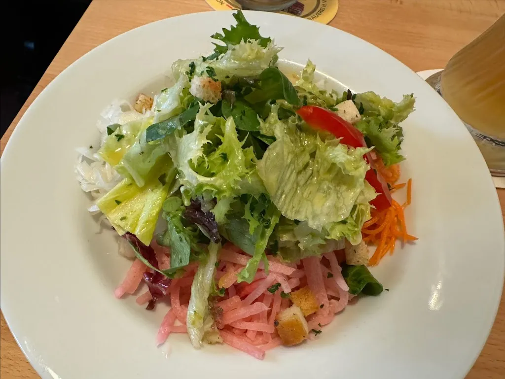 Oliver Seyda_Schättere Wirtshaus_Aalen_reseña