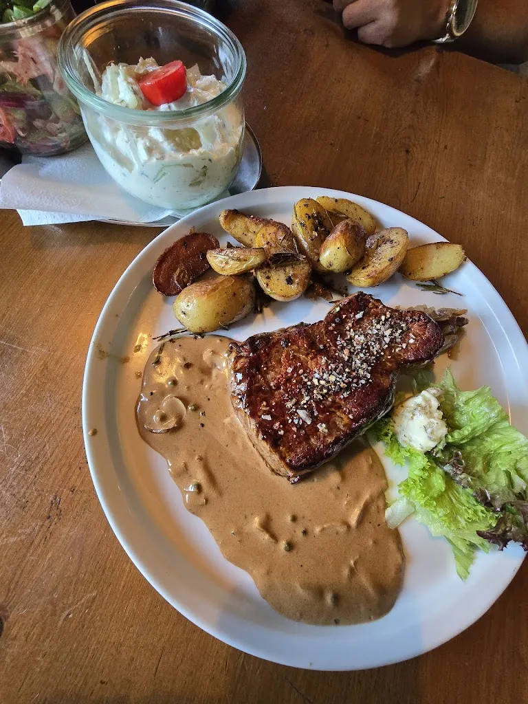 bayhass jarrah_Kräcker`s Kitchen_Braunschweig_review