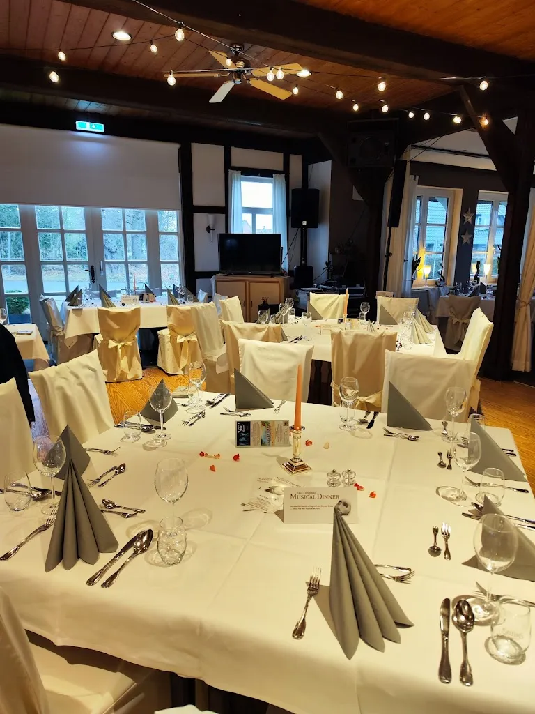 Eichenhof Helmste - Kirsten Quell ristorante a Deinste