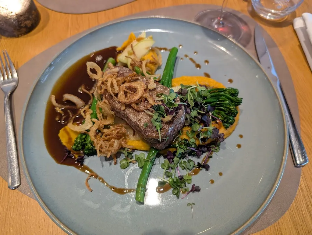 Michael_Restaurant GREGOR | 1926_Bocklet_reseña